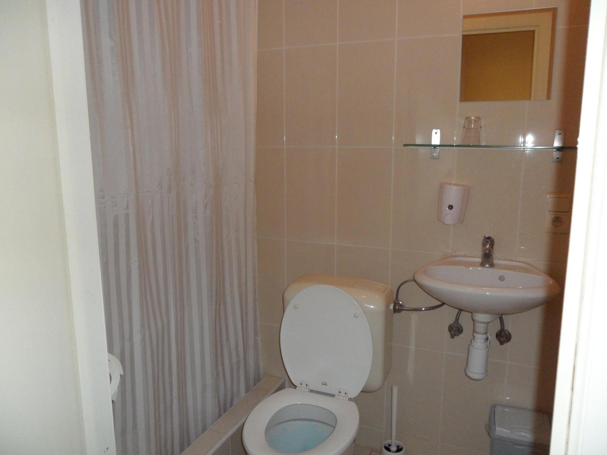 Royal Hotel Брюксел Екстериор снимка
