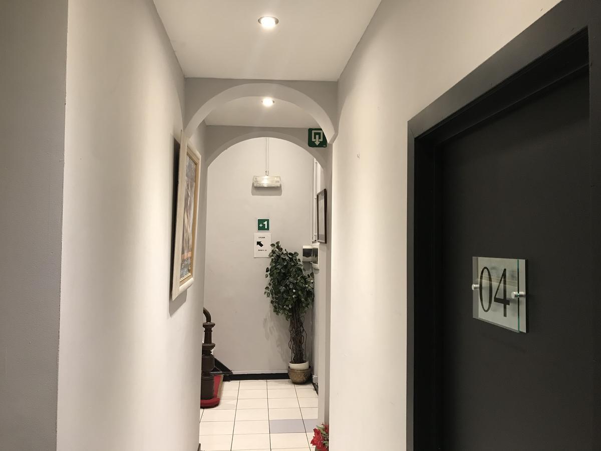 Royal Hotel Брюксел Екстериор снимка
