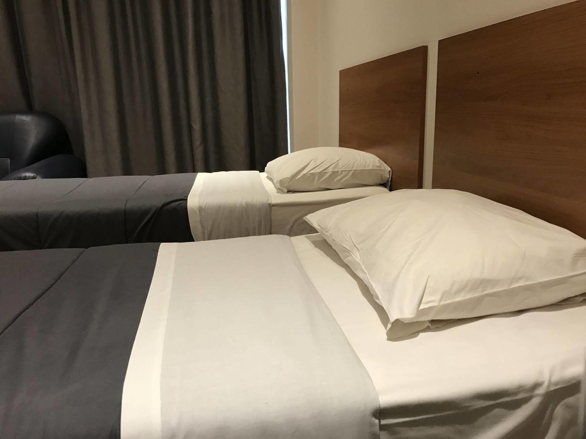 Royal Hotel Брюксел Екстериор снимка